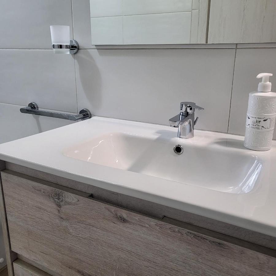 Sole Raggiante Lia Darzillo Apartment Афрагола Екстериор снимка